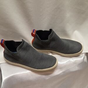 Rothys Chelsea Boot Color Fog 7.5 Preppy Barbiecore Classic